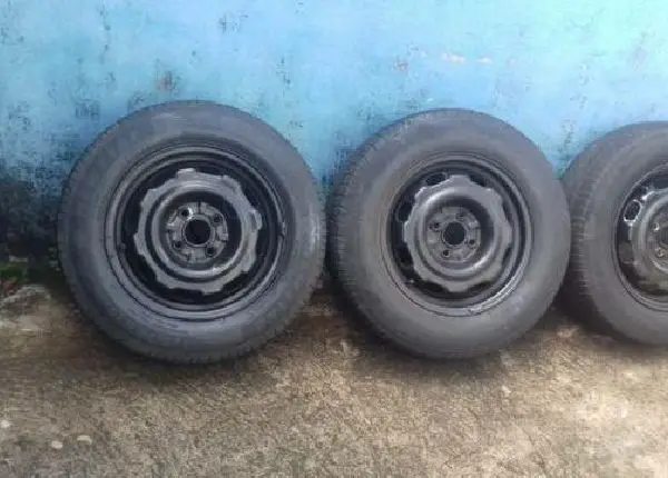 Jogo de rodas aro 14