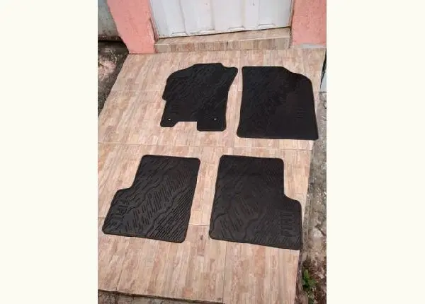 Tapete original fiat mobi