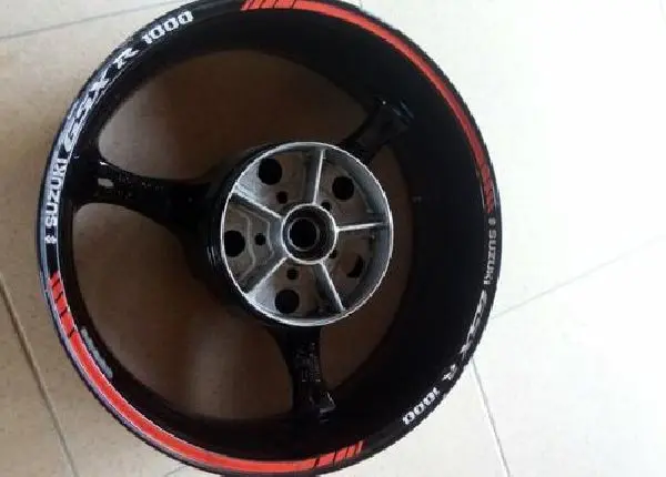 Roda GsxR 1000 Srad