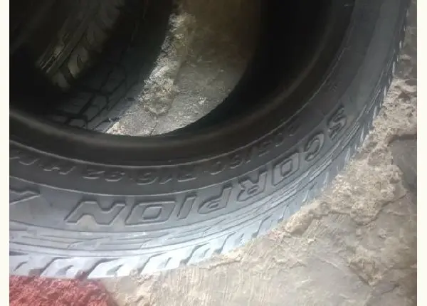 Pneu aro 16 scorpion 205 60 16 Pirelli