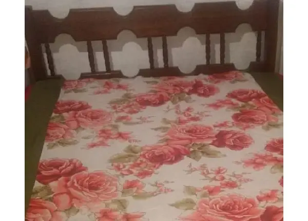 Cama de casal com colchão