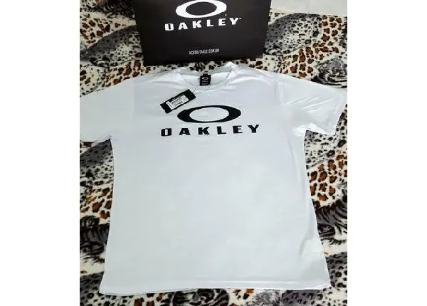 Camisa Oakley