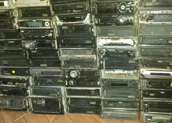 Sucata de rádio 5 reais cada