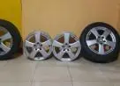 Conjunto de 4 rodas originais Mercedes-Bens C200