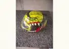 Vende se capacete