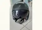 Capacete LS2 com óculos interno