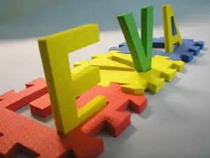 Curso artesanatos com EVA em apostila ilustrada com mais de 250 fotos passo a passo