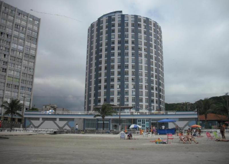 Alugo apartamento temporada em Itanhaém - praia dos sonhos - frente mar