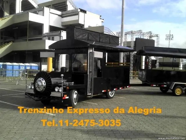 Trenzinho da alegria para locação