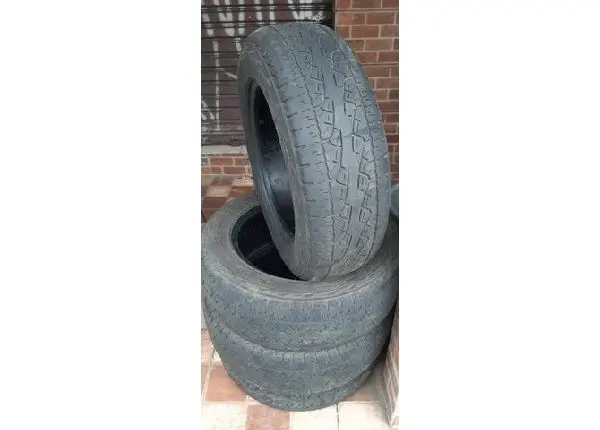 Pneus pirelli Scorpion 225, 65, 17