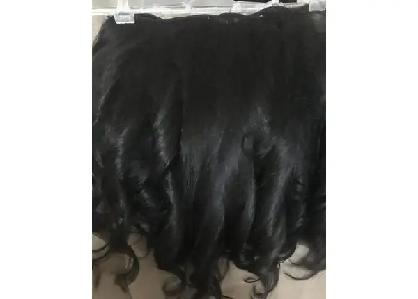 Vendo cabelo humano 40 cm, 430 gramas de cabelo e 4, 67 cm/s tecimento tela, $350, 00