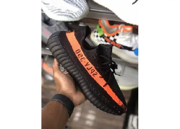 @ mandellashoes Tênis Adidas Yeezy Ajustável ao Pé Promoção 50% OFF SOMENTE ESSA SEMANA