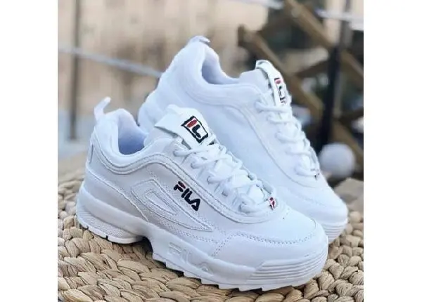 @ mandellashoes Tênis Fila Disruptor Feminino e Masculino Promoção 50% OFF