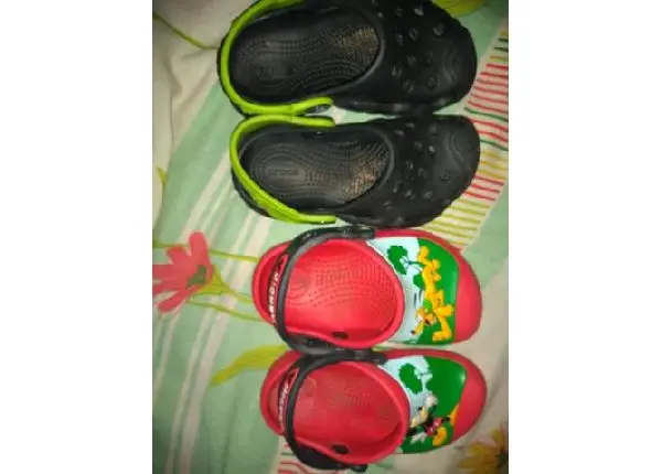 CROCs infantil