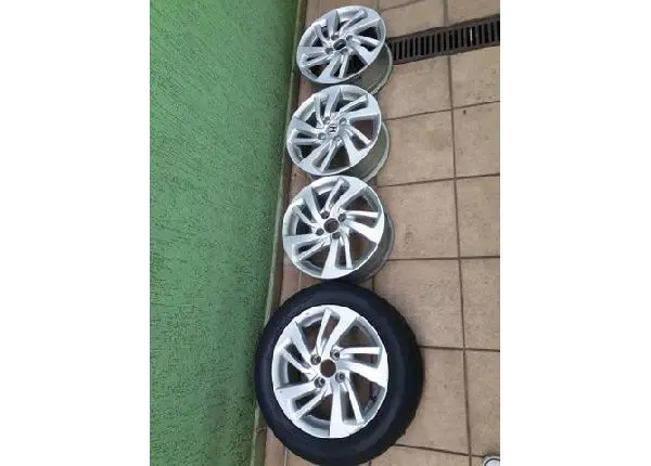 Jogo de Rodas Honda FIT ORIGINAIS Aro 15 