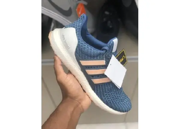 @ mandellashoes Tênis Adidas Ultra Boost Anti Impacto Promoção 50% OFF LEVAMOS ATÉ VOCÊ