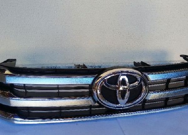 Grade Superior Toyota Hilux 2017/2018 Original