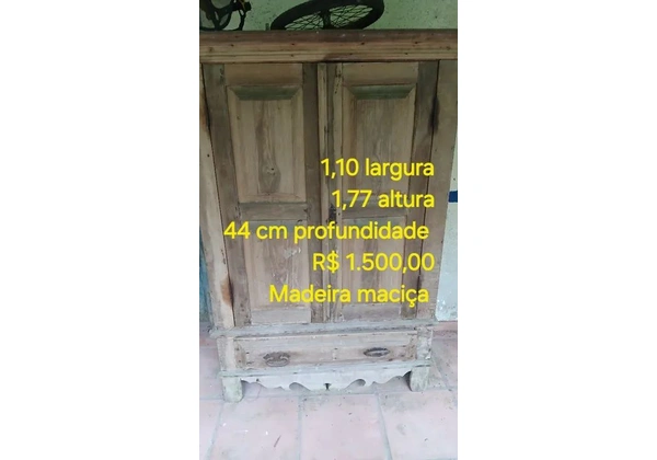 Armário madeira maciça