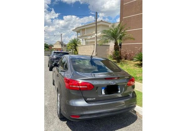 Ford Focus, carro excelente, potente e pouquíssimo rodado!