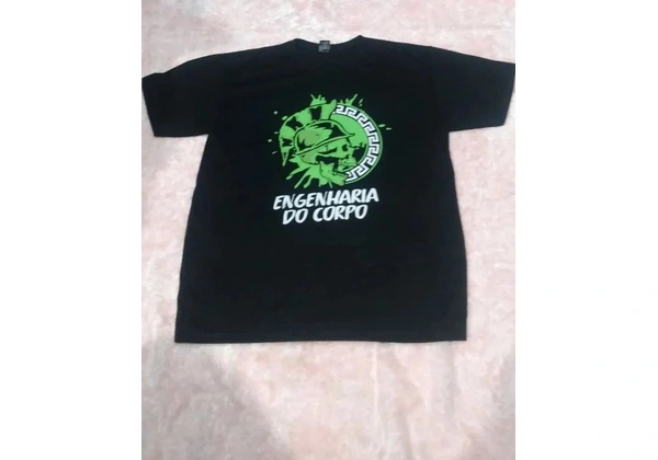 camiseta masculina tamanho m