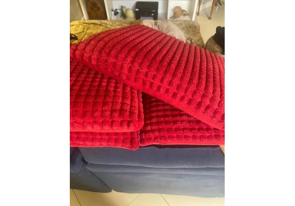 Almofadas vermelho scarlat