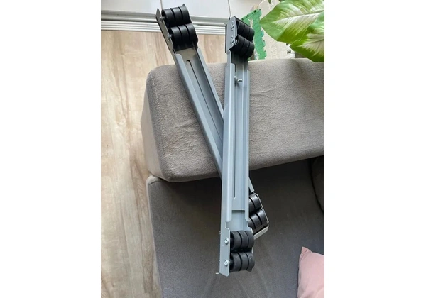 Suporte com rodinha
