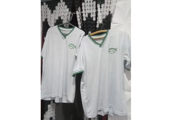 2 camisetas G e M