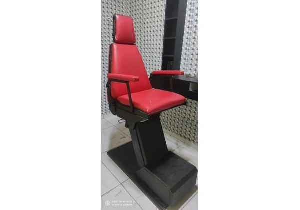 Leia o anúncio, cadeira automática!!