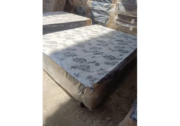 Cama Box de Casal