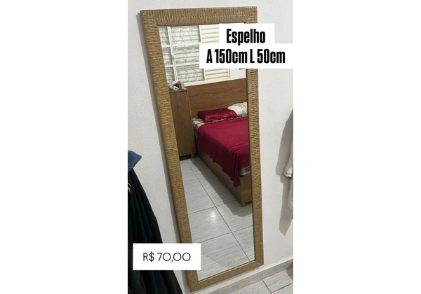 Espelho grande