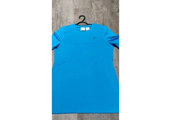 Blusa Tam M Rebook original Nova