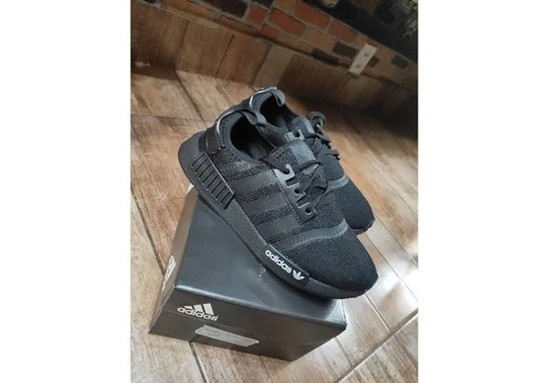 Tênis Adidas NMD