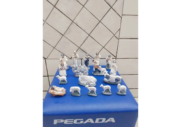 Presépio Completo de Natal - 16 Peças