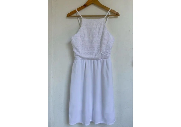 Vestido branco tamanho 42