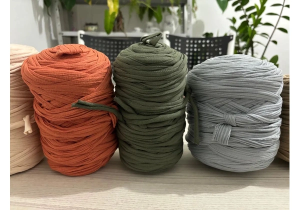 13 rolos de fio de malha residual - crochê