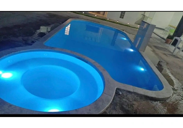 Piscina de fibra 8 metros completa
