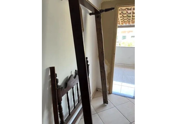 Cama de solteiro vintage