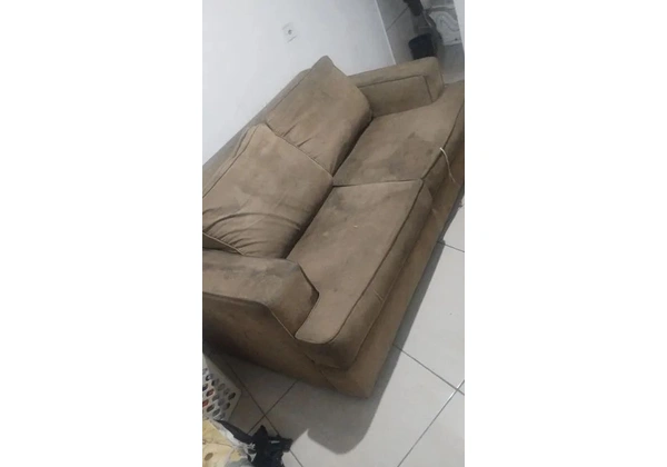 Sofá usado