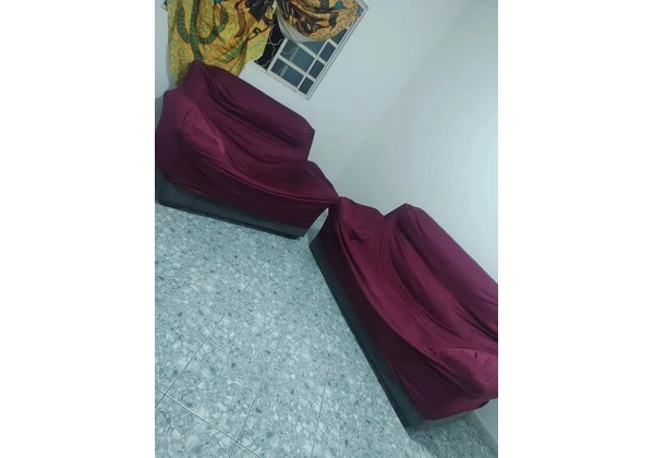 Vendo jogo de sofá 2 e 3 lugares