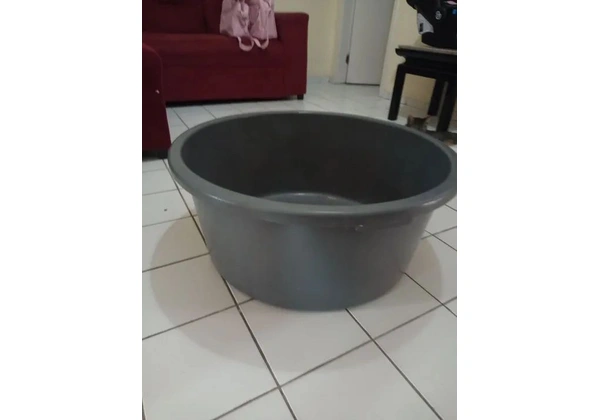 Bacia de plástico 80L