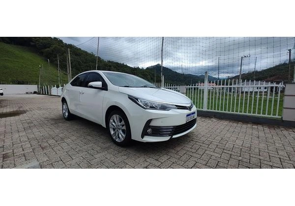 Corolla xei 2018 baixo km