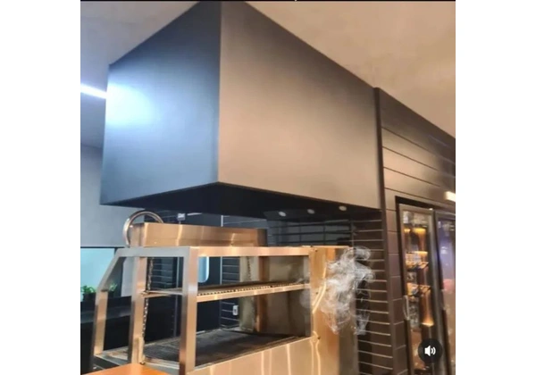 Coifa Ilhada em Aço Inox 304 Escovado Preta