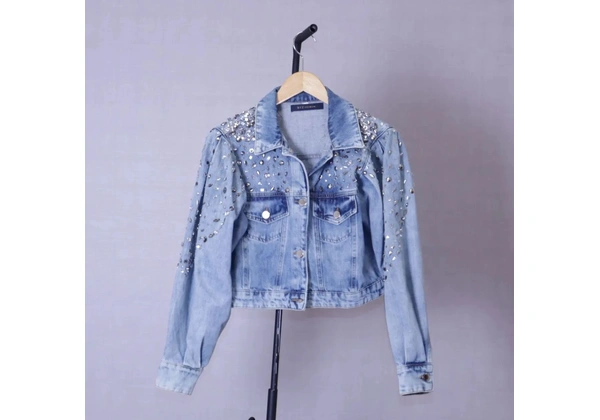 Jaqueta jeans Byz strass brilho