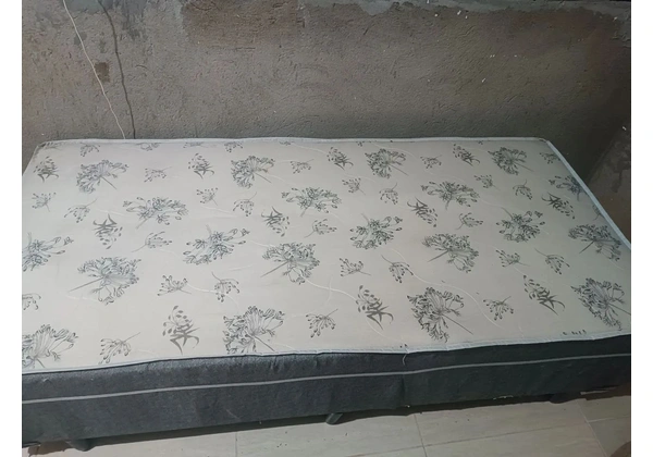 Cama box+ colchão
