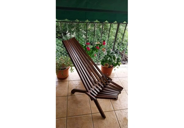 Cadeira em Madeira