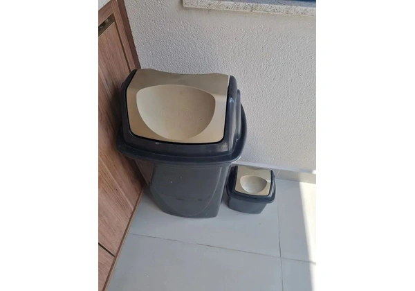 Conjunto lixeiras Plasutil