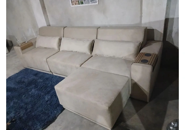 Sofá Modular com Porta Copos