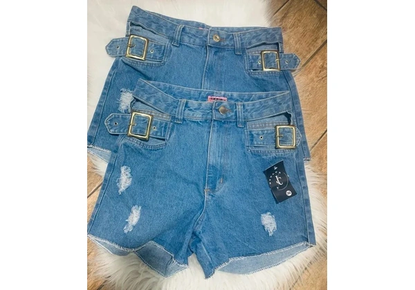 Short jeans