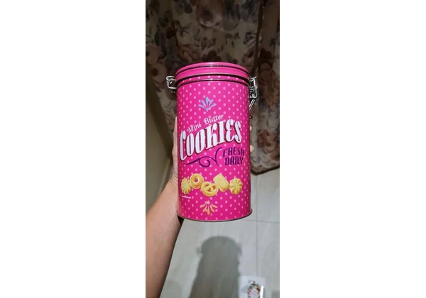 Lata Pink Perfeita para enfeite ou uso em geral