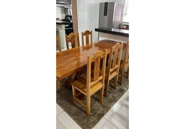 MESA DE MADEIRA